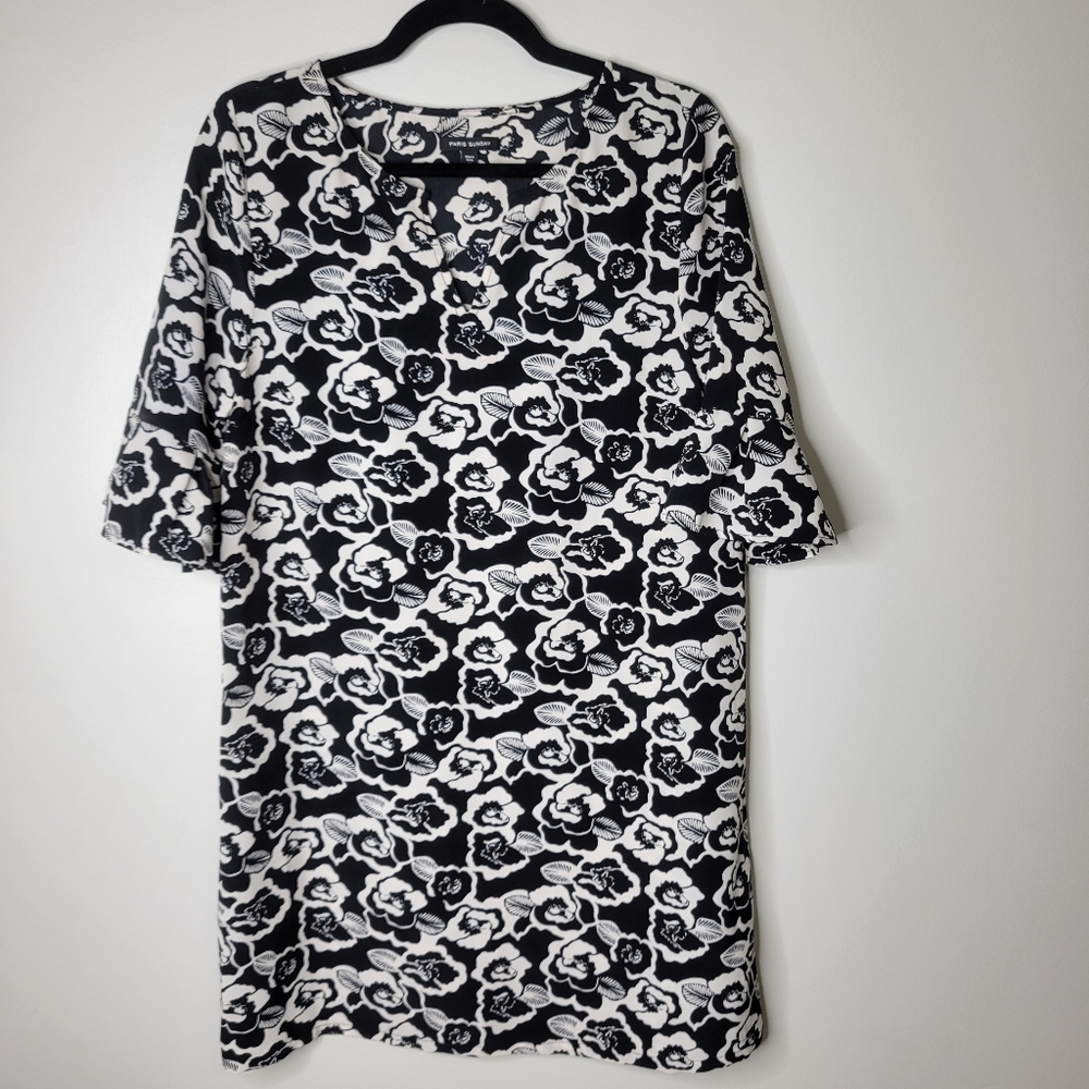 Paris Sunday Shift Dress